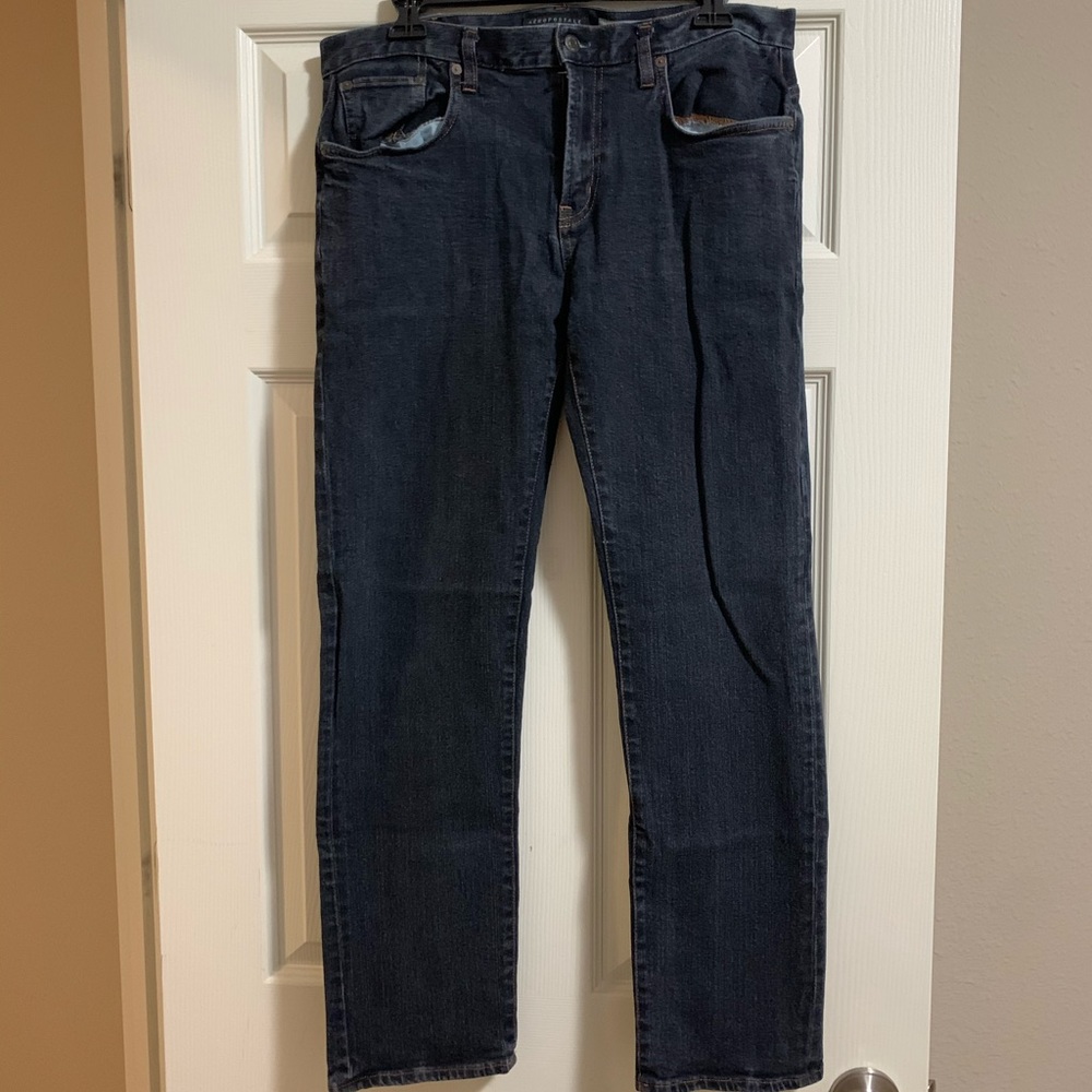 Aeropostale Slim Straight Dark jeans Size 32/30